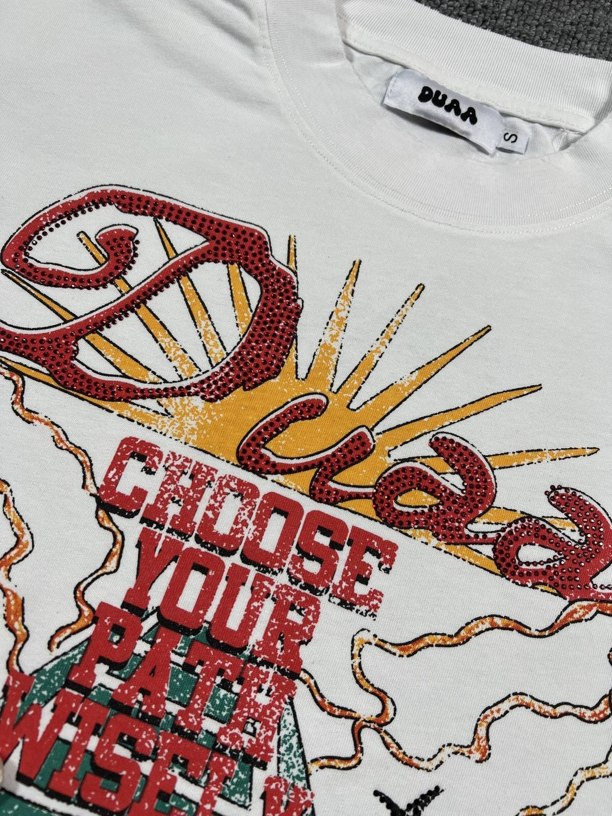 DUAA New Age Rhinestone Graphic T-Shirt