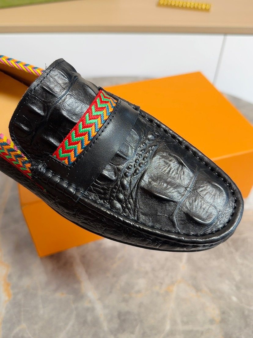 Men's Moc-Toe Slip-On Loafers